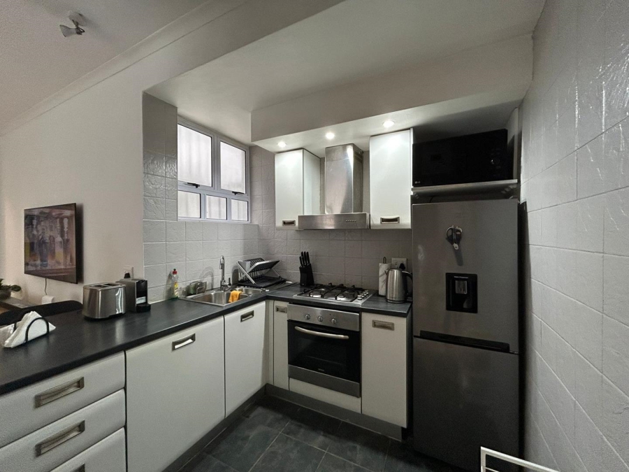 1 Bedroom Property for Sale in Three Anchor Bay Western Cape